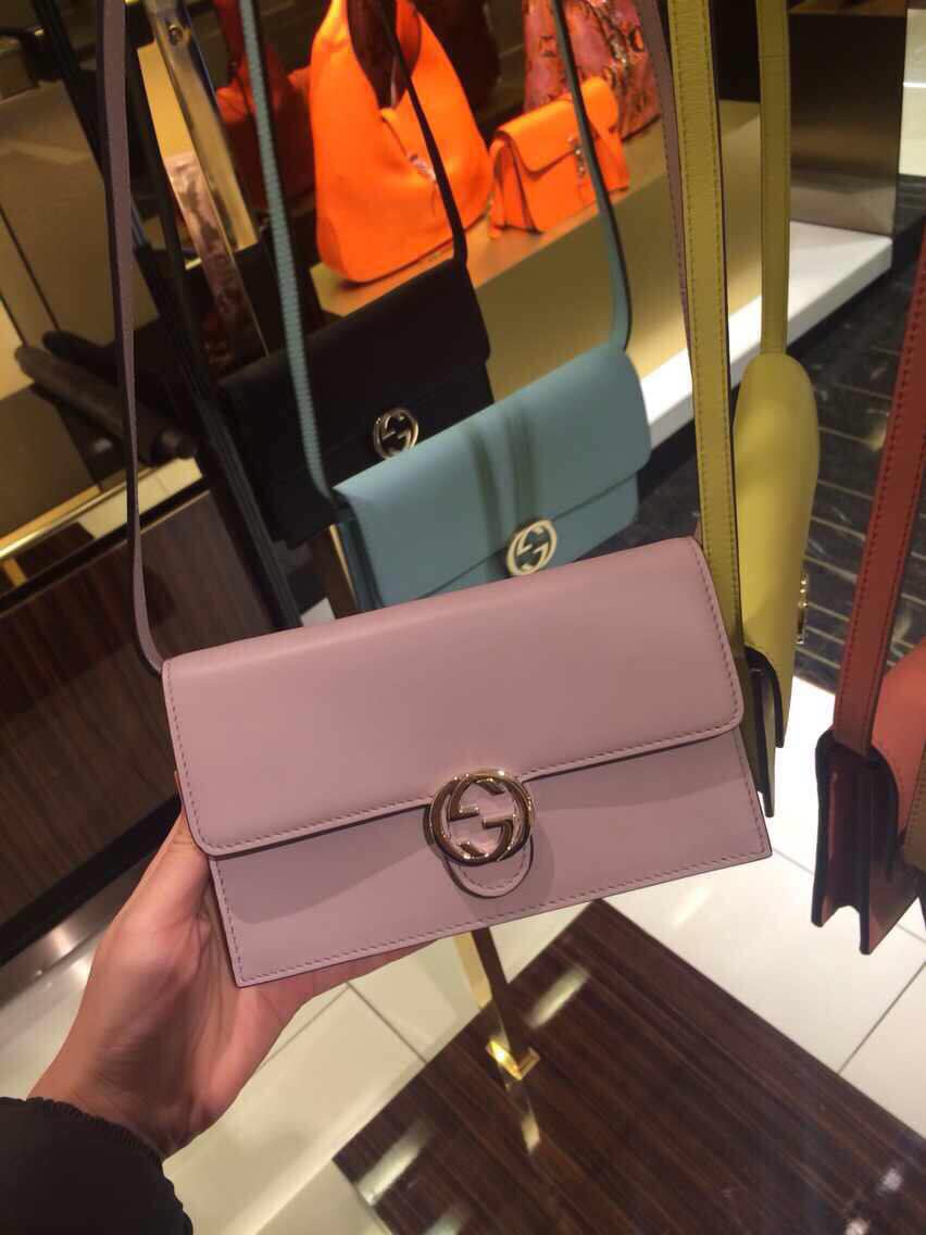 Authentic Gucci Icon Leather Wallet With Strap 369664 Lilac